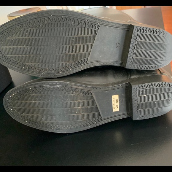 COPY - Authentic Burberry womens rain boots - Picture 7 of 7